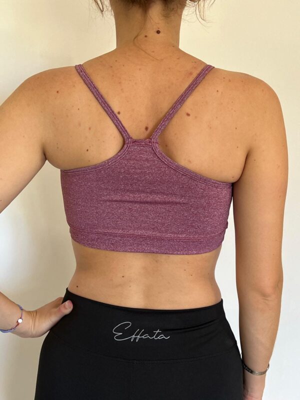 Top deportivo de lycra. - Image 8