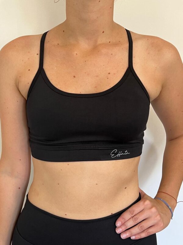 Top deportivo de lycra. - Image 14